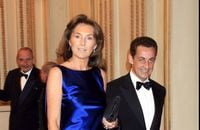 Mariage de Louis Sarkozy : sa maman, Cécilia Attias, émue par des photos exclusives de la cérémonie !