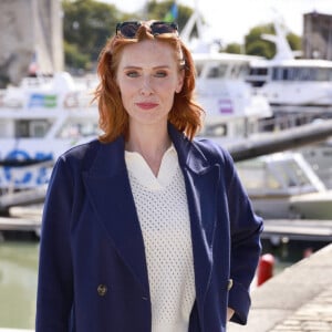 Audrey Fleurot au photocall de "Esprit d'hiver" lors de la 24e édition du Festival de la Fiction TV de la Rochelle, le 15 septembre 2022. © Christophe Aubert via Bestimage