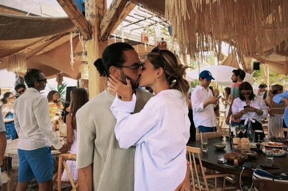 Thylane Blondeau et son fiancé Benjamin Attal échangent les mots doux et petites attentions sur Instagram.