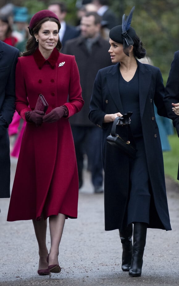 Catherine Kate Middleton, la duchesse de Cambridge et Meghan Markle, la duchesse de Sussex enceinte - La famille royale britannique se rend à la messe de Noël à l'église Sainte-Marie-Madeleine à Sandringham, le 25 décembre 2018. 