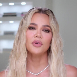 Khloe Kardashian - K.Kardashian accueille son second enfant dans la deuxième saison de "The Kardashians". Khloe Kardashian et son compagnon T.Thompson ont eu cet enfant en août dernier par mère porteuse, alors que le joueur de basket l'avait trompé. Le 21 septembre 2022. 