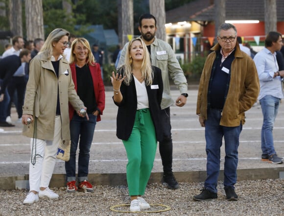 Exclusif - Caroline Faindt - 6ème édition du trophée de pétanque solidaire " Ne perdez pas la boule " au Boulodrome de la Boule Saint James, route de la Muette à Neuilly. Le 22 septembre 2022 © Marc Ausset-Lacroix / Bestimage 