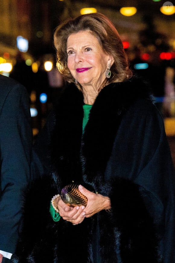 La reine Silvia de Suède lors d'une soirée de concert offerte au roi et à la reine de Suède à Stockholm, à l'occasion du voyage officiel du couple royal des Pays-Bas en Suède. Le 12 octobre 2022