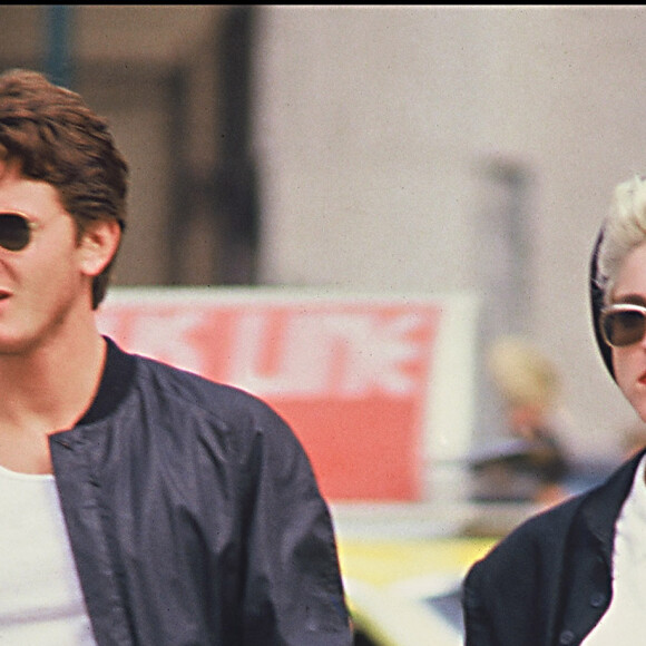 Madonna et Sean Penn main dans la main en 1986