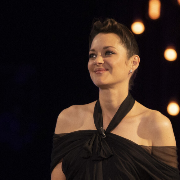 Marion Cotillard a reçu le prix Donostia récompensant l'ensemble de sa carrière - Intérieur - Cérémonie d'ouverture du 69ème festival international du film de San Sebastian (Saint Sebastien), le 17 septembre 2021. 