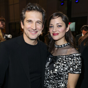 Guillaume Canet et sa compagne Marion Cotillard (en Chanel) - Intérieur du dîner Chanel des révélations César 2020 au Petit Palais à Paris, le 13 janvier 2020. © Olivier Borde/Bestimage 