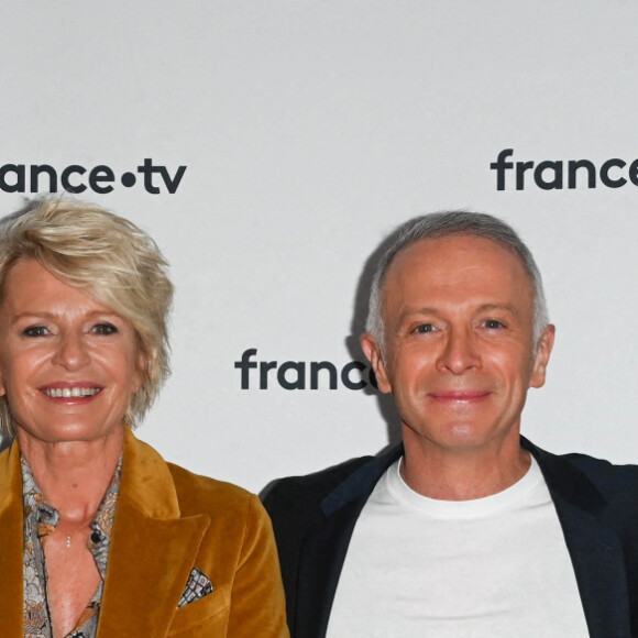 Cyril Féraud, Sophie Davant, Samuel Étienne et Nagui - Conférence de presse du Telethon 2022 à Paris le 21 octobre 2022. © Coadic Guirec / Bestimage