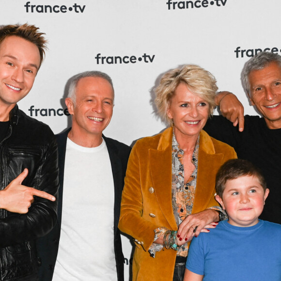 Cyril Féraud, Samuel Étienne, Sophie Davant et Nagui - Conférence de presse du Telethon 2022 à Paris le 21 octobre 2022. © Coadic Guirec / Bestimage