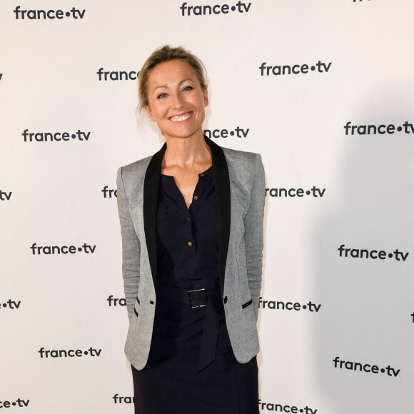 Info - Anne-Sophie Lapix testée positive à la Covid-19 - Anne-Sophie Lapix au photocall de la conférence de presse de France 2 au théâtre Marigny à Paris le 18 juin 2019 © Coadic Guirec / Bestimage