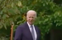 Images inquiétantes de Joe Biden, le président des Etats-Unis d'Amérique : elles provoquent l'inquiétude, comme le souligne BFMTV