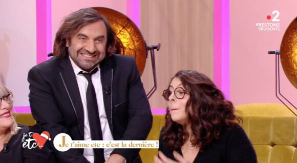André Manoukian et sa fille Julie dans l'émission "Je t'aime etc.", sur France 2.