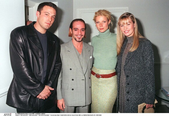 Ben Affleck, John Galliano, Gwyneth Paltrow et Céline Balitran en 1998. 