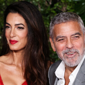 Amal Alamuddin Clooney, George Clooney - Première du film "Ticket to Paradise" à Los Angeles, le 17 octobre 2022.