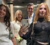 Les filles de Karin Viard, Marguerite et Simone, lors du mariage de leur mère avec Manuel Herrero