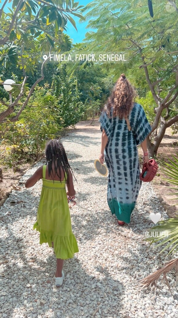 Helene Sy a emmené sa petite dernière Amani-Nour au Sénégal avec elle. @ Instagram / Helene Sy