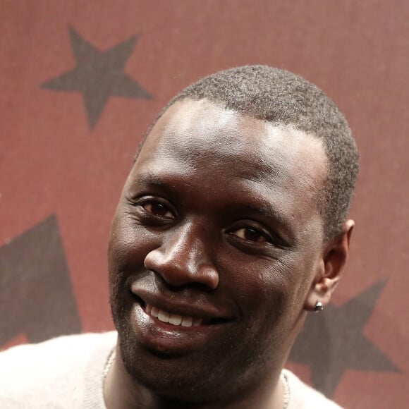 Omar Sy lors du photocall de la cérémonie de clôture du 20ème Festival du film de comédie à l'Alpe d'Huez, le 21 janvier 2017. © Dominique Jacovides/Bestimage