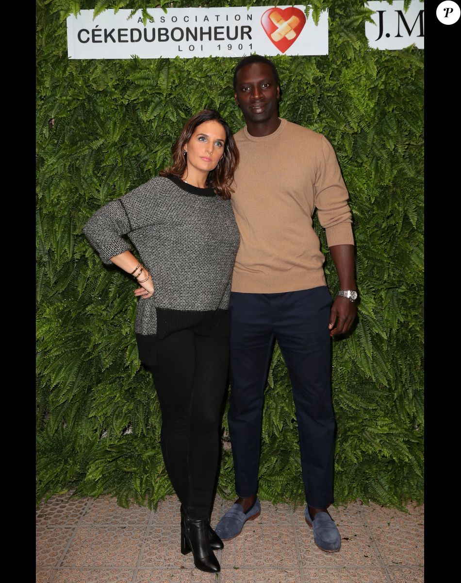 Omar Sy et sa femme Hélène - J.M Weston organise un vide grenier caritatif au profit de l'association "CéKeDuBonheur", association présidée par Hélène Sy et qui déploie toute son énergie afin d'améliorer la qualité de vie des enfants et adolescents hospitalisés. De nombreux artistes ont répondu présent une fois de plus à l'appel de l'association, le 2 octobre 2016 à Paris. © Cyril Moreau/Bestimage