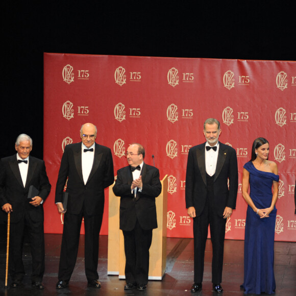 Le roi Felipe VI et la reine Letizia d'Espagne lors du 175ème anniversaire du club "Circulo del Liceo (Cercle del Liceu)" à Barcelone. Le 4 novembre 2022 