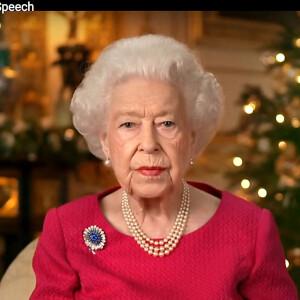 Le discours de Noël 2021 de la reine Elizabeth II d'Angleterre le 25 décembre 2021 au château de Windsor © Youtube via Bestimage.