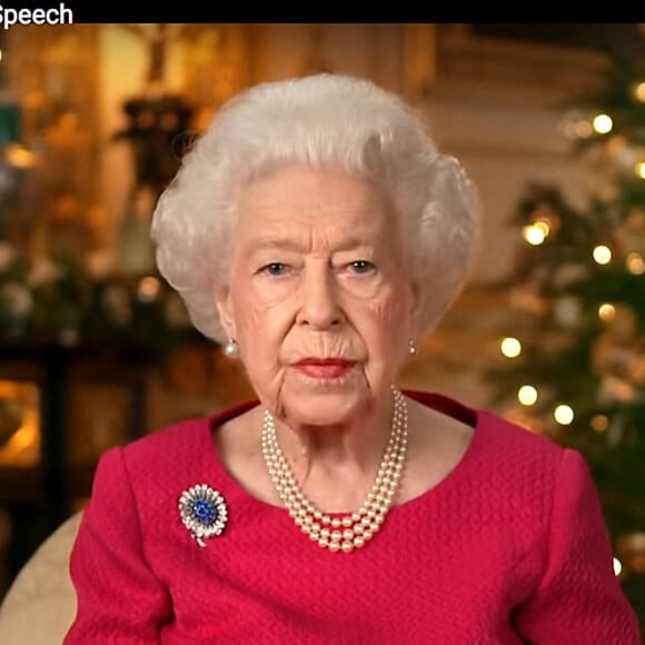 Le discours de Noël 2021 de la reine Elizabeth II d'Angleterre le 25 décembre 2021 au château de Windsor © Youtube via Bestimage.