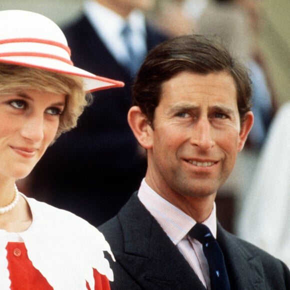 Le prince Charles, prince de Galles devenu le roi Charles III d'Angleterre et sa femme Lady Diana.