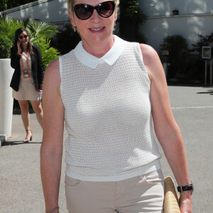 Elise Lucet au village lors des internationaux de France de Roland Garros à Paris, le 10 juin 2017. © Dominique Jacovides - Cyril Moreau/ Bestimage 