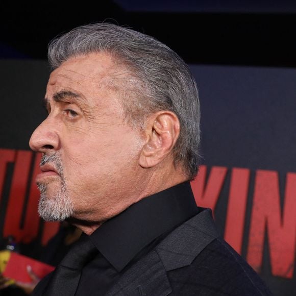Sylvester Stallone, sa femme Jennifer Flavin et leur filles Sistine et Sophia à la première de "Tulsa King" à New York le 9 novembre 2022. 