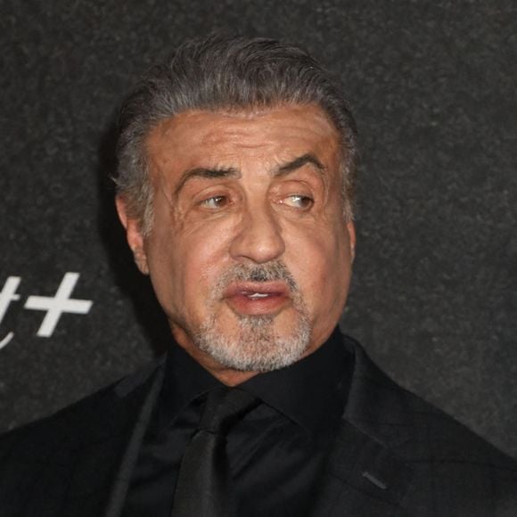 Sylvester Stallone, sa femme Jennifer Flavin et leur filles Sistine et Sophia à la première de "Tulsa King" à New York le 9 novembre 2022. 