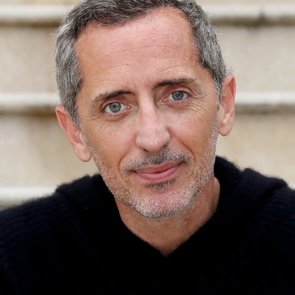 Le comédien Gad Elmaleh participe à la 31ème édition du festival du film de Sarlat avec le film en compétition "Reste un peu", à Sarlat-la-Caneda, France, le 8 novembre 2022. © Patrick Bernard/Bestimage.