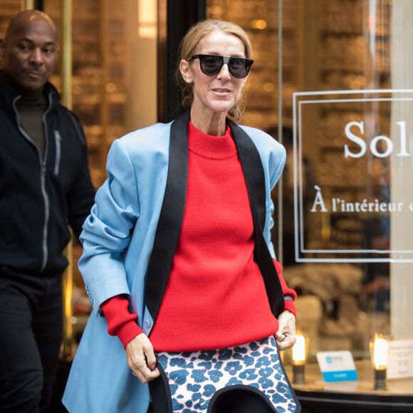 Celine Dion fait un passage à la boutique Repetto à Paris le 31 janvier 2019. 