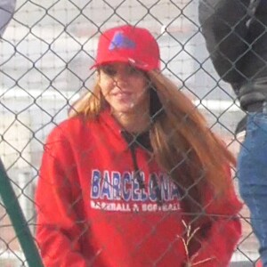 Shakira assiste à un match de baseball de son fils Milan avant leur départ pour Miami où elle doit s'installer avec ses enfants. Barcelone le 12 novembre 2022.