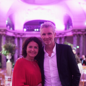 Denis Brogniart - Soirée caritative "For the women we love" (dédiée à la recherche sur les cancers du sein) au profit de la fondation ARC au Pavillon Cambon à Paris le 14 novembre 2022. 