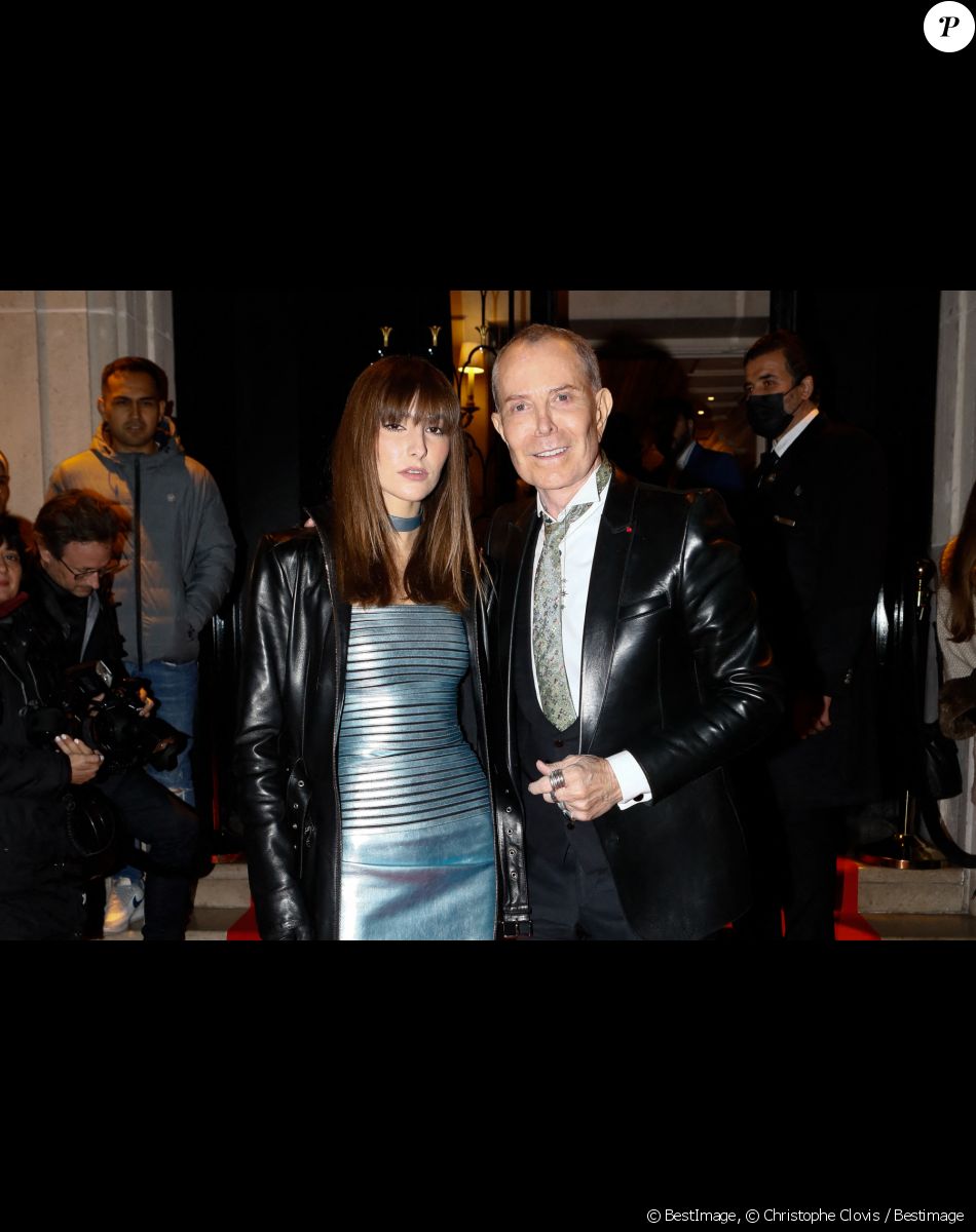 Clemence Navarro-Bastin, Jean-Claude Jitrois - Arrivées à la 10ème édition du "Global Gift Gala 2022" au Four Seasons Hotel George V à Paris le 19 novembre 2022. © Christophe Clovis / Bestimage