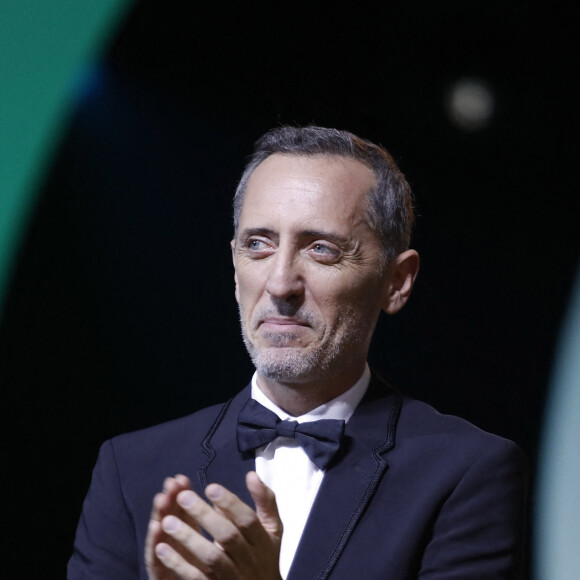 Gad Elmaleh lors de la cérémonie de clôture de la 19ème édition du Festival International du Film de Marrakech (FIFM) au Palais des Congrès à Marrakech, le 19 novembre 2022. © Denis Guignebourg/Bestimage 