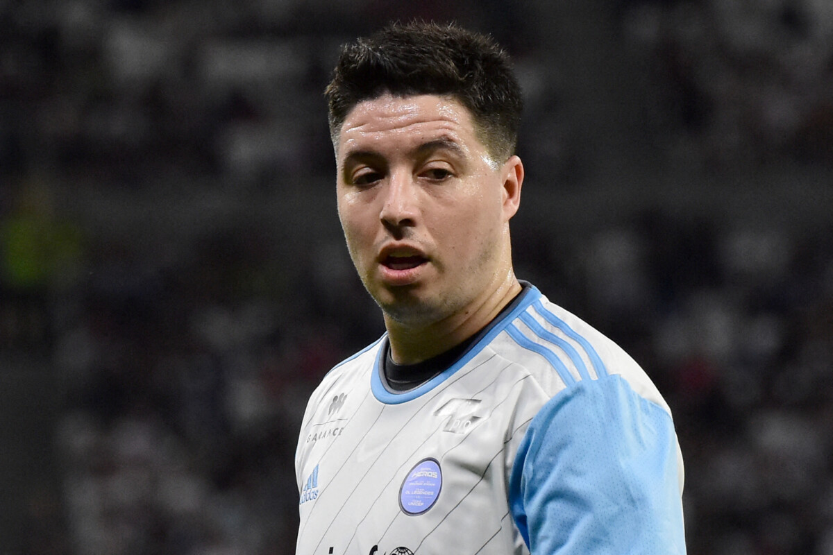 Photo Samir Nasri Lors Du Match De Football Caritatif Entre L OL photo-samir-nasri-lors-du-match-de-football-caritatif-entre-l-ol