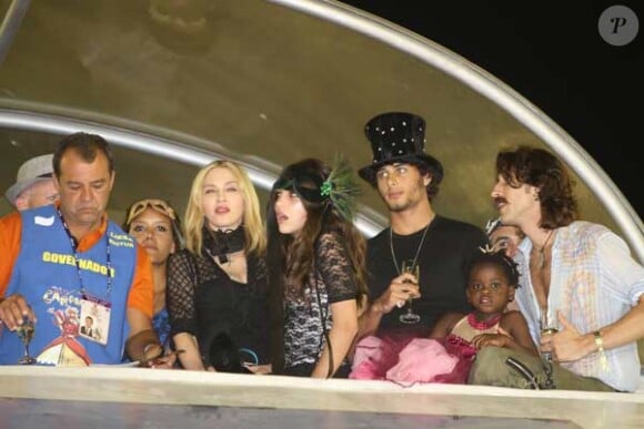 Madonna, ses filles Lourdes et Mercy, ainsi que Jesus Luz à Rio de Janeiro