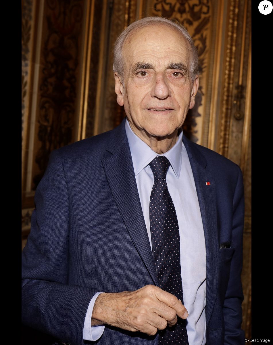 Portrait de Jean-Pierre Elkabbach