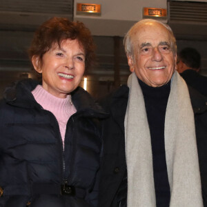 Jean-Pierre Elkabbach est mort, plongeant dans le chagrin sa bien-aimée Nicole Avril
Semi-exclusif - Jean-Pierre Elkabbach et sa femme Nicole Avril - Présentation et Projection du Documentaire de Bernard-Henri Lévy (BHL) sur la guerre en Ukraine : "Slava Ukraini" (Gloire à l'Ukraine) au Cinéma Balzac à Paris © Bertrand Rindoff / Bestimage