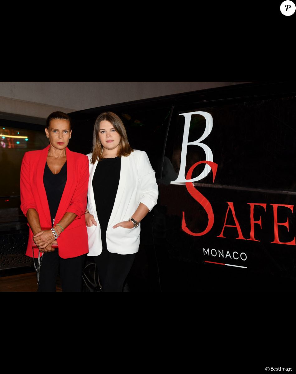 Exclusif - La princesse Stéphanie de Monaco et sa fille Camille Gottlieb durant la présentation officielle de l'association Be Safe dont la présidente est Camille Gottlieb au MK sur le port de Monaco le 10 novembre 2018. © Bruno Bebert / Bestimage