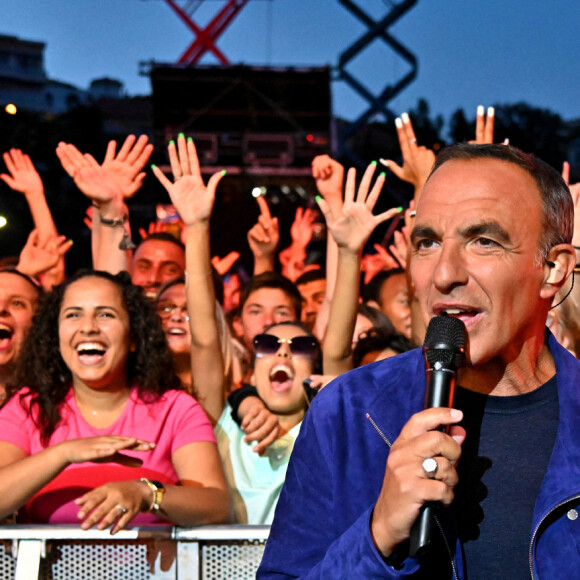 Exclusif - Nikos Aliagas - Enregistrement de l'émission "La Chanson de l'Année 2022" à Toulon, diffusée le 4 juin sur TF1. © Bruno Bebert-Jean-René Santini / Bestimage