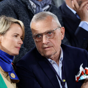 Pauline de Drouas et son mari Jean-Charles de Castelbajac - Célébrités dans les tribunes des internationaux de France de Roland Garros à Paris le 31 mai 2022. © Cyril Moreau - Dominique Jacovides/Bestimage 