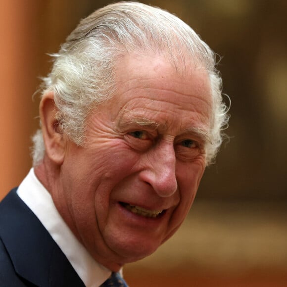 Le roi Charles III d'Angleterre, lors d'une cérémonie commémorant le 50ème anniversaire de la réinstallation des Asiatiques britanniques d'Ouganda au Royaume-Uni à Londres, le 2 novembre 2022. 