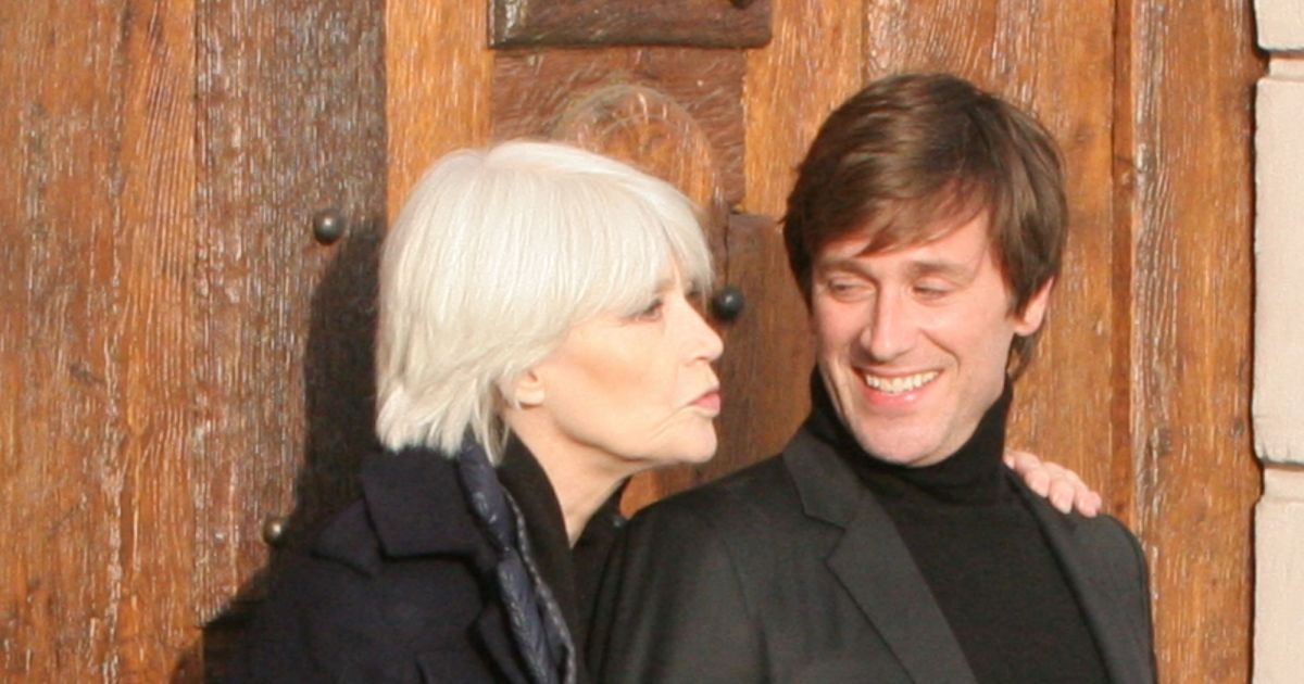 Exclusif - Françoise Hardy Et Son Fils Thomas Dutronc Se Baladent Le ...