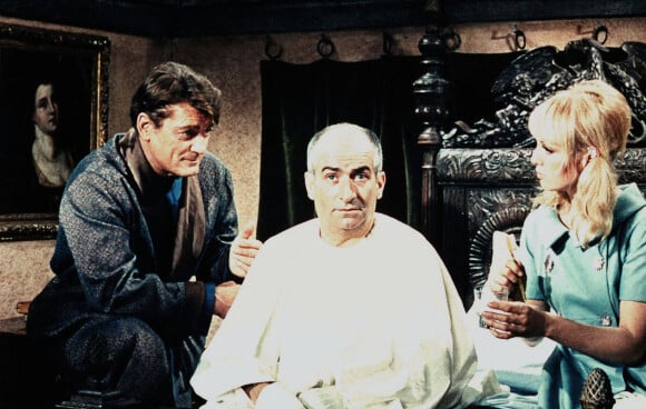 Archives - Jean Marais, Louis de Funès et Mylène Demongeot sur le tournage du film "Fantomas contre Scotland Yard" 1967