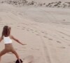 Erika Choperena : sa fille Mia a bien grandi et maîtrise le surf sur sable