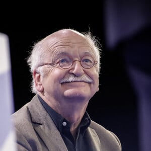 Erik Orsenna - 103ème Congrès des maires et des présidents d'intercommunalité de France au Parc des Expositions de Paris (16 au 18 novembre 2021). Le 16 novembre 2021. © Aurélien Morissard / Panoramic / Bestimage