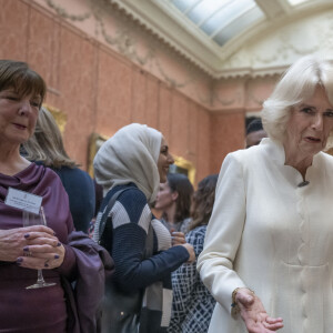 Camilla Parker Bowles, reine consort d'Angleterre lors d'une réception au palais de Buckingham à Londres, Royaume Uni, le 29 novembre 2022, dans le cadre de la campagne de 16 jours d'activisme des Nations Unies contre la violence à l'égard des femmes et des filles. 