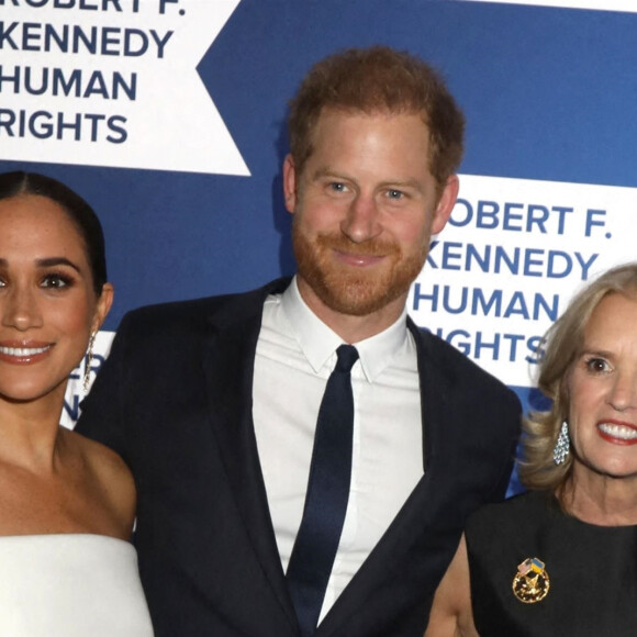 Le prince Harry et Meghan Markle lors du photocall de la soirée caritative Robert F. Kennedy Human Rights à New York le 6 décembre 2022. 