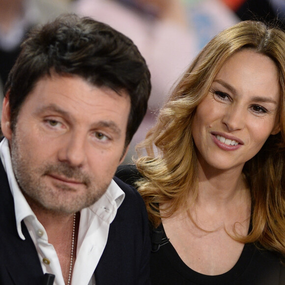Philippe Lellouche et sa femme Vanessa Demouy en promotion pour la pièce de théâtre "L'appel de Londres" à la Gaité Montparnasse - Enregistrement de l'émission "Vivement Dimanche" à Paris le 1er Avril 2015. L'émission sera diffusée le 05 Avril 2015. Invité principal Sophie Davant.