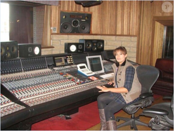 Chimène Badi en studio pour l'enregistrement de son nouvel album !